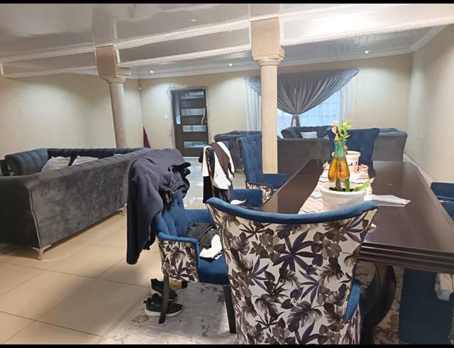 3 BEDROOM PROPERTY TO RENT IN WITPOORTJIE